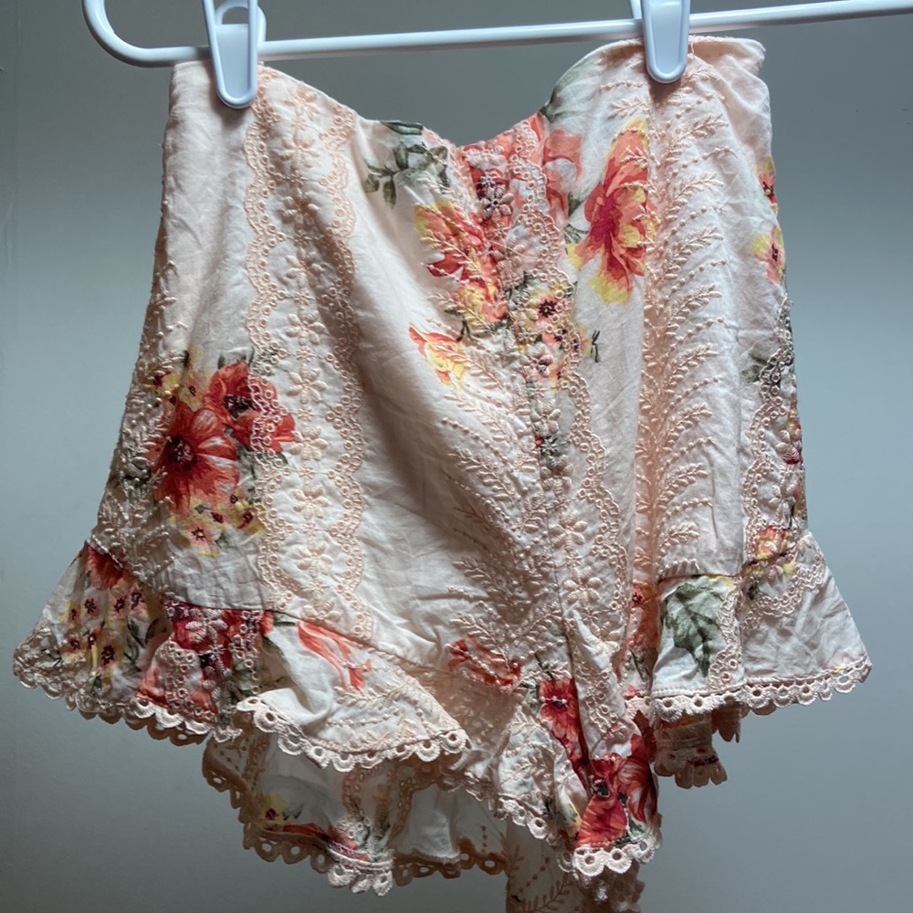 Forever 21 Crop top and matching shorts set worn only once XS - Picture 3 of 5